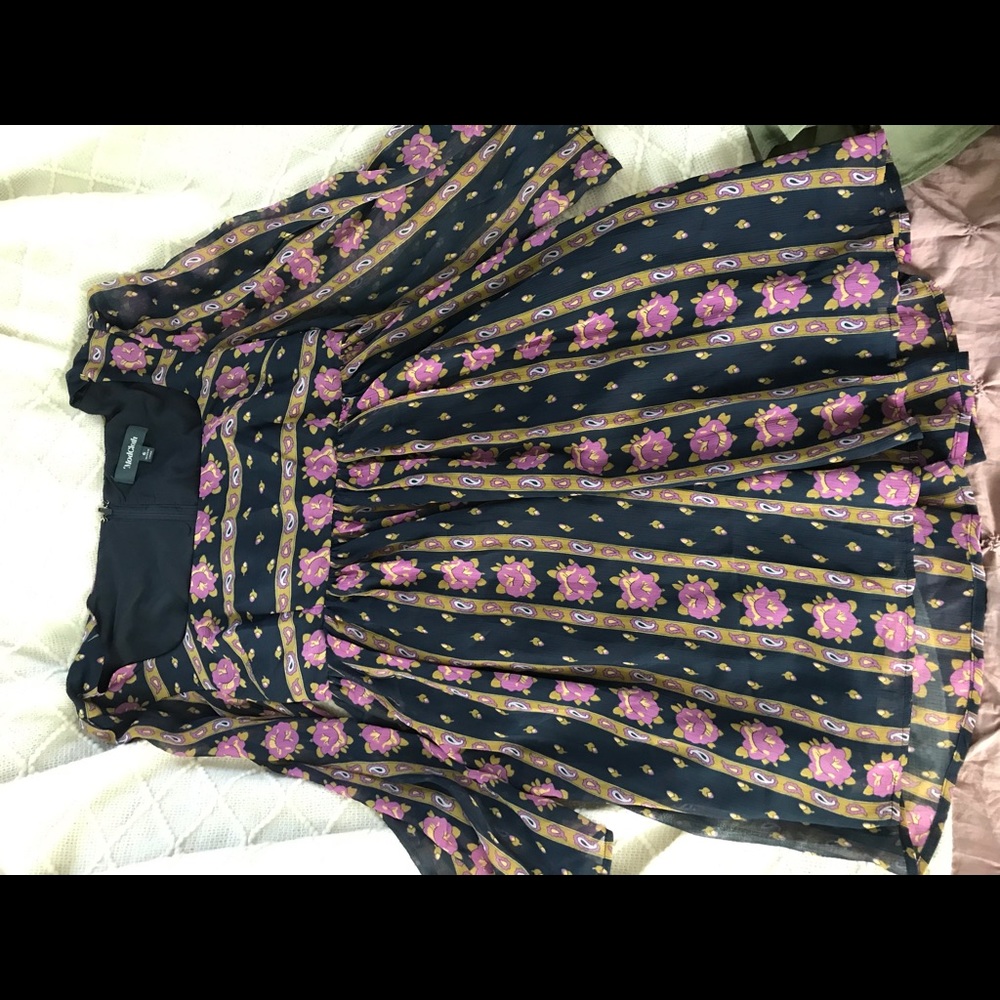 Modcloth retro dress, airy fabric size 6.